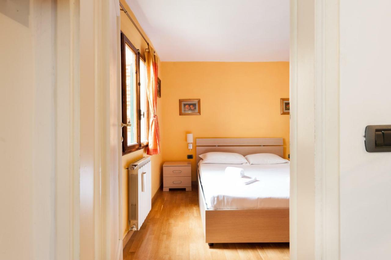 Like A Local In Oltrarno Apartment Florenţa Exterior foto