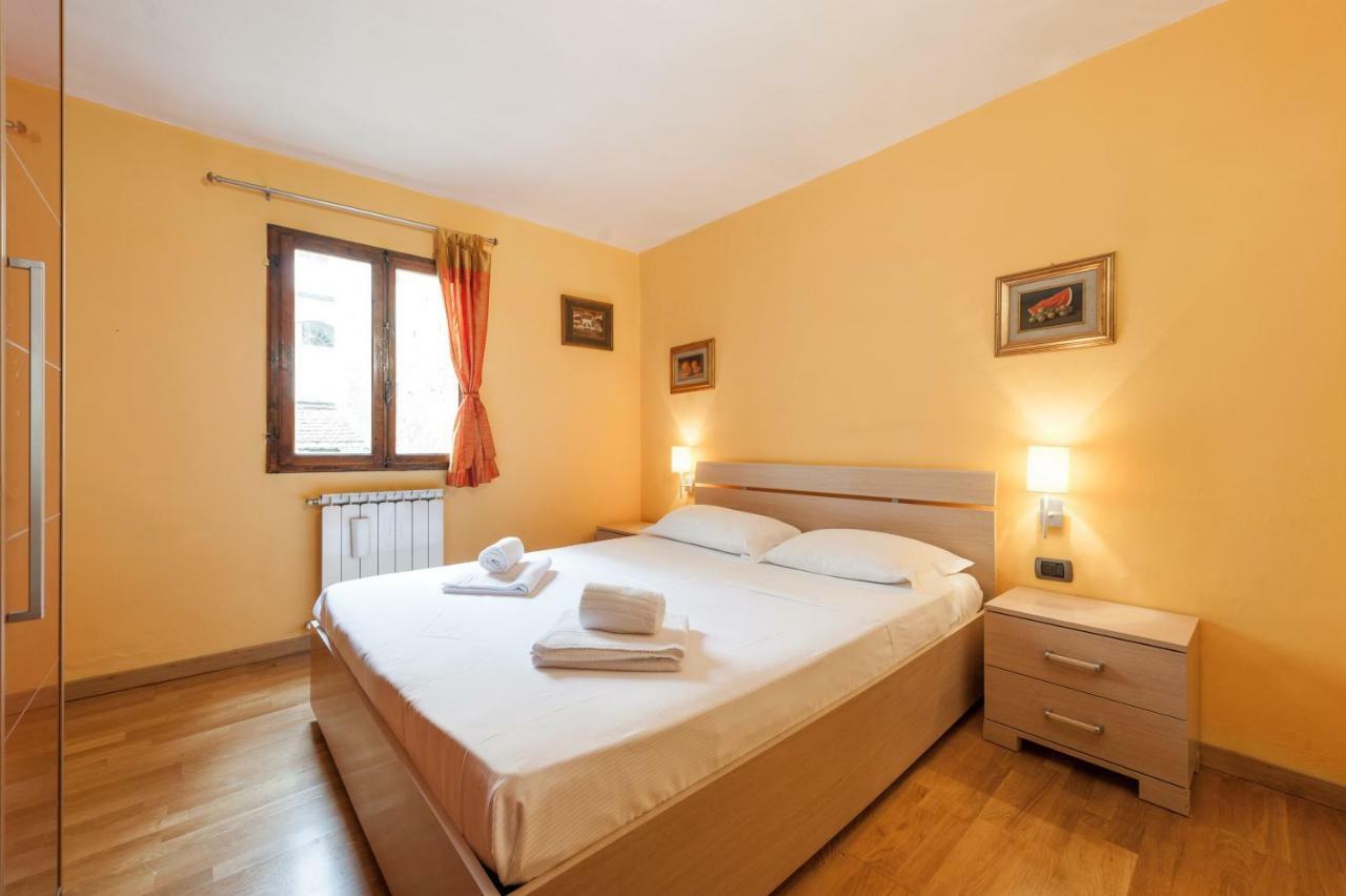 Like A Local In Oltrarno Apartment Florenţa Exterior foto